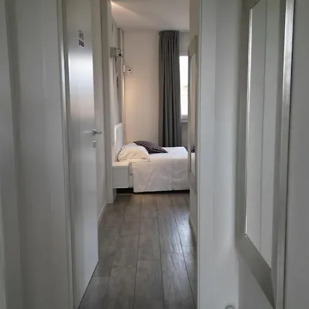 招待所 La Brise 3*