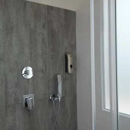 招待所 La Brise 3*