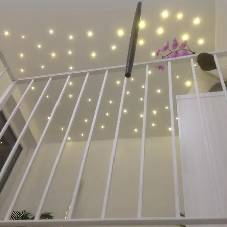 La Brise 马里纳-迪-皮特拉桑塔